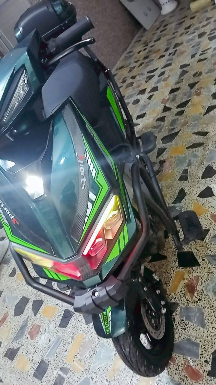 سلام عليكم
@دراجة شحن سكنس فحل اللبيع خير من الله دراجة نضيف صارلي 8شهر من ماخذه 6بك
بطاريات مديل 2025 فول مواصفات سرعته 65أّلَ75_3نمر سعره 950بيه مجال الطيبين مكان بغداد البلديات 
الاستفسار ***********
متفور واتساب
خاص @
