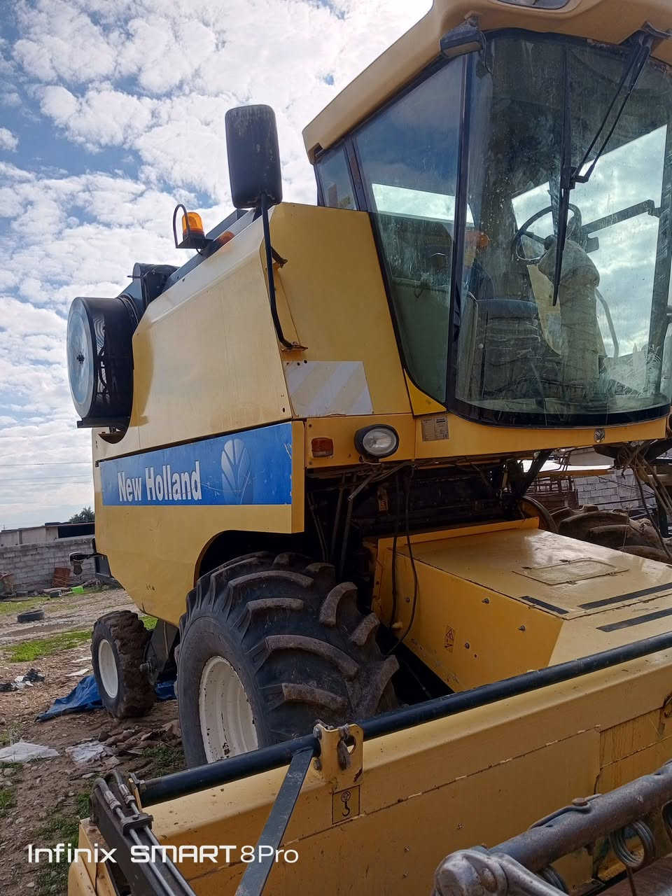 ابيع حاصده نيو ه‍ولند موديل 2011 ره قم موبايل ***********
