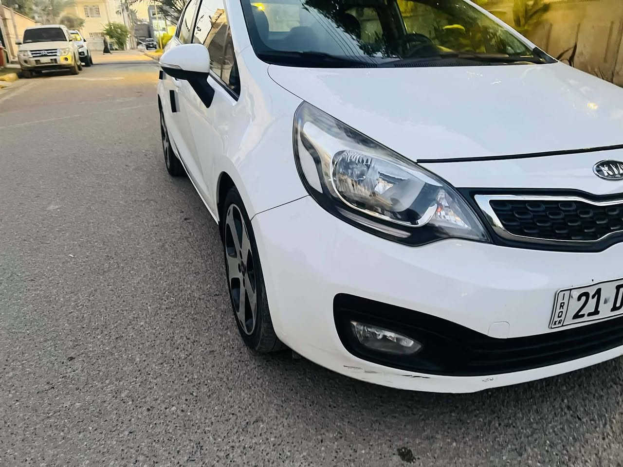 يا الله
السلام عليكم 
كيا ريو موديل 2013 خليجي 
بدون حادث بدون صبغ 
مكينه 1600ابشرط 
كير بشرط
رقم سليمانيه
مواصفات معروفه 
5 ويل كب 
مري شفط 
تحكمات كامله
 حساس خلفي 
السعر 108 بيه مجال قليل 
الشراي يتصل ***********/***********
عنوان بغداد غزاليه
