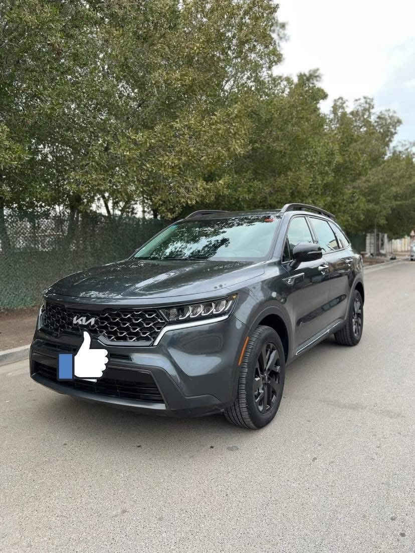 🔥 للبيع 🔥

🚘 كيا سورنتو X-LINE – وارد أمريكي
📅 موديل 2022
📍 الرقم: بغداد
📊 العداد: 30 ألف Mile حقيقي

✅ الضرر: بابين جهة السائق فقط
✅ باقي السيارة كفالة عامة

⸻

💎 المواصفات الكاملة:
• محرك 2500cc – نظام دفع رباعي (فورويل)
• بصمة + تشغيل عن بُعد
• داخلية جلد فاخرة + كراسي كهرباء
• تدفئة مقاعد
• 7 ركاب
• تبريد (تحكم منفصل)
• مرايا كهرباء مع إشارات
• ليدات نهارية أمامية وخلفية
• شاشة لمس للتحكم بالتبريد
• نظام إعادة تشغيل (Start/Stop)
• 5 Drive Modes:
• Sport
• Eco
• Smart
• Comfort
• Snow
• تحكم كامل من الستيرن
• رادارات أمامية وجانبية للسلامة

📍 الموقع: بغداد
💰 السعر: 22,900 دولار (قابل للتفاوض للجادين)

📞 للاستفسار والتفاصيل أكثر الاتصال أو واتساب:
***********

سيارة نظيفة جداً ومناسبة للعائلة والسفر، مواصفات عالية وسعر منافس 🔥

