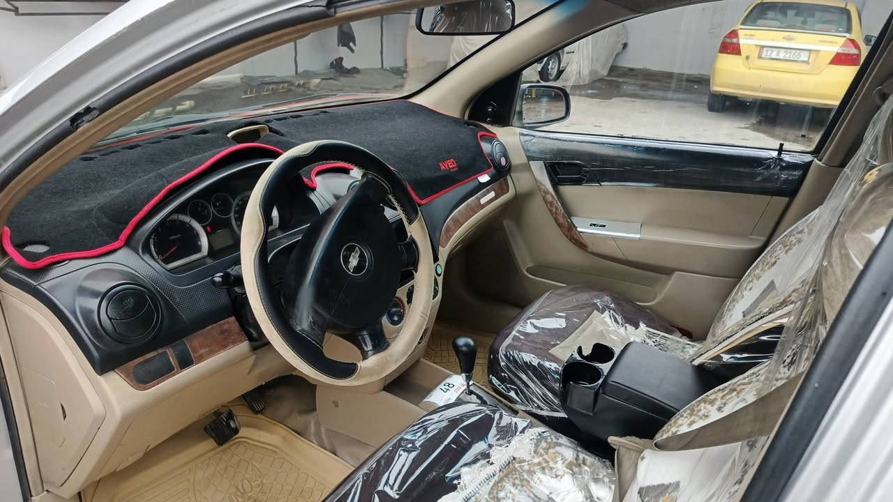 فيو مديل٢٠٠٧ محرك دبل كم شفت المرغوب وتماتيك مصبوغه حزام جماليه بدون دواخل السيارة بسمي شرط التحويل اي غرامات مابيها العنوان موصل هذا رقمي👈*********** السعر ٥٧ وبيها مجال
