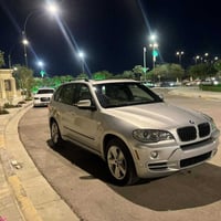 بيع مستعجل بسبب الضروف X5 2009 للبيع $100 قفلها من الاخير 07729114455