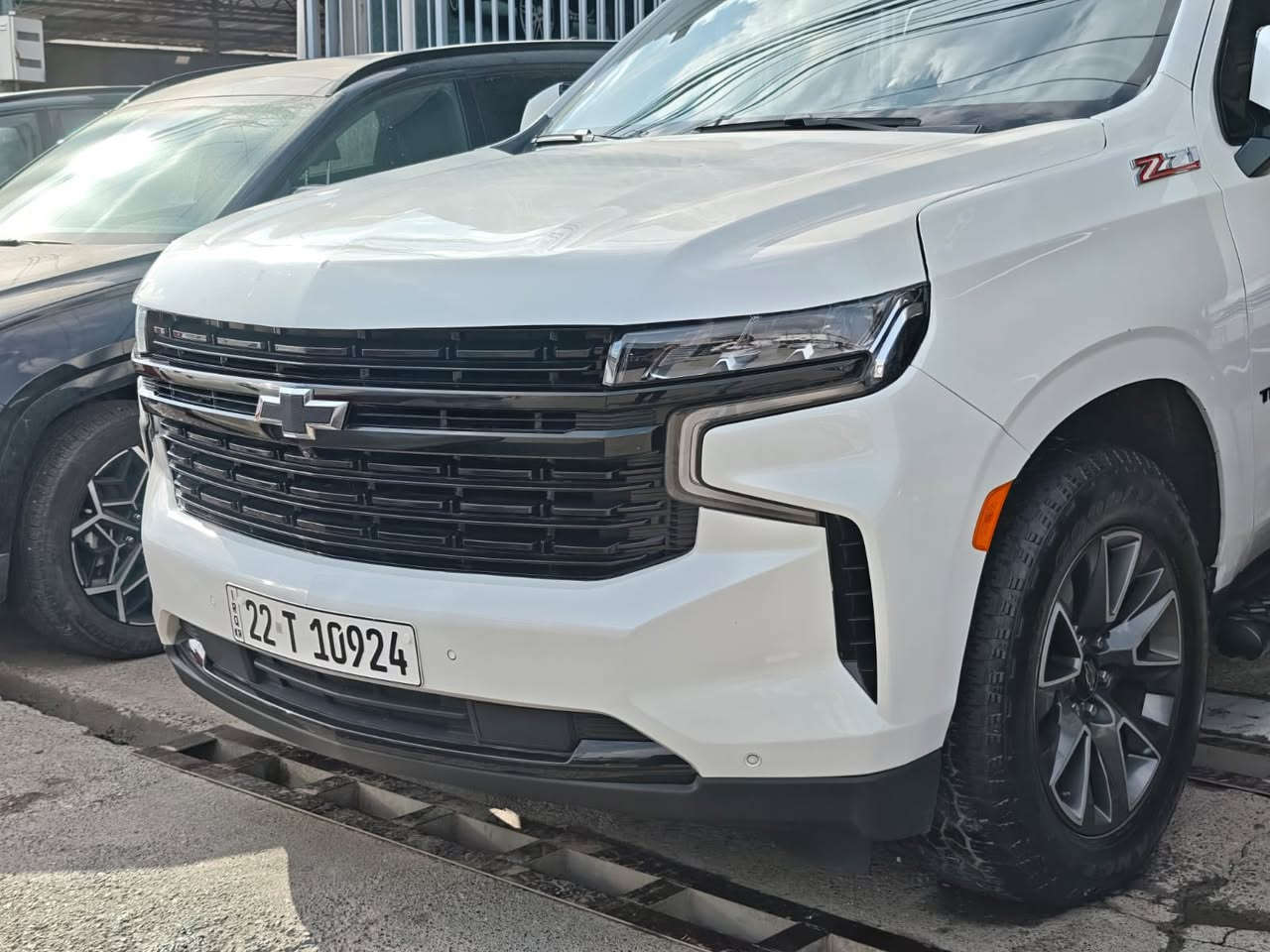 تاهو Z71 2022 
سياره فول فول مواصفات 
لون ابيض
رقم اربيل
ماشية ٦٠ الف ميل
حادث بوند و جاملغ بدون داخل
محرك V8 5300 مكفول 
المواصفات 
بانوراما 
عدادات دجتال 
كشنات جلد vip
أربع وضعيات قيادة 
فور ويل 
محرك 5,3 v8
هوكات امامية
لدات انارة زنون بلادي
شاحن وايرلس
جنطة كهربائية جلاق 
المحافظة على المسار
اوتو ستوب
وبيهة بعد هواي مواصفات ما مذكورة

معروضة 430 شدات وبيهة مجال بسيط

للاستفسار الاتصال 

***********
