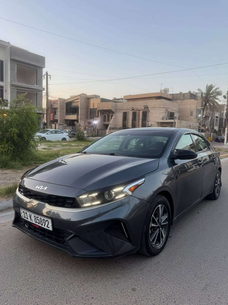 السلام عليكم كيا فورتي موديل ٢٠٢٣وارد أمريكي بيها صبغ بنيد وصفحا جاملغ خلفي مصلح وتبديل بابين رقم بغداد تحويل شوكت متحب سياره تصليحها جديد محرك ٢٠٠٠دوش مواصفات زنون شاشه كامره توقف ذاتي ماشيه ٤٣كيلو متر مدوشمه كشنات أرضية سياره أي نقص ما بيها تبريد ثلج تخم تاير صدرها محركها كيرها كفاله صور أمريكا بالمنشور سعرها ١٢٣وبيها مجال مكاني بغداد عام ريه ***********ابو أحمد
