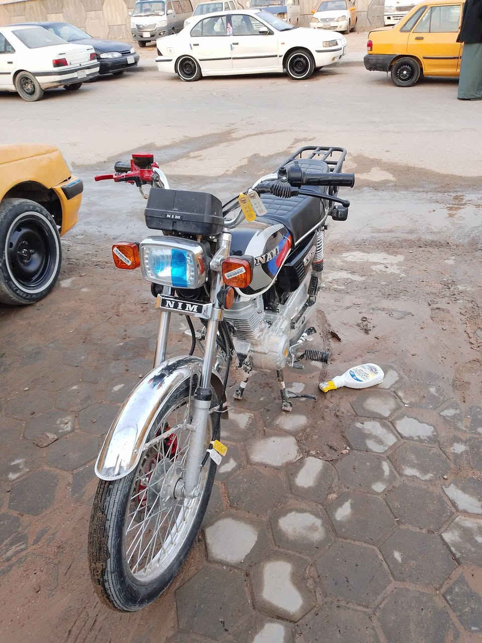 سلام عليكم دراجه سكنر للبيع دراجه ما صارله 15يوم من طالعه من الوكيل دراجه نضيفه وجديده السعر خاص المكان نجف حي الوفاء الرقم ***********
