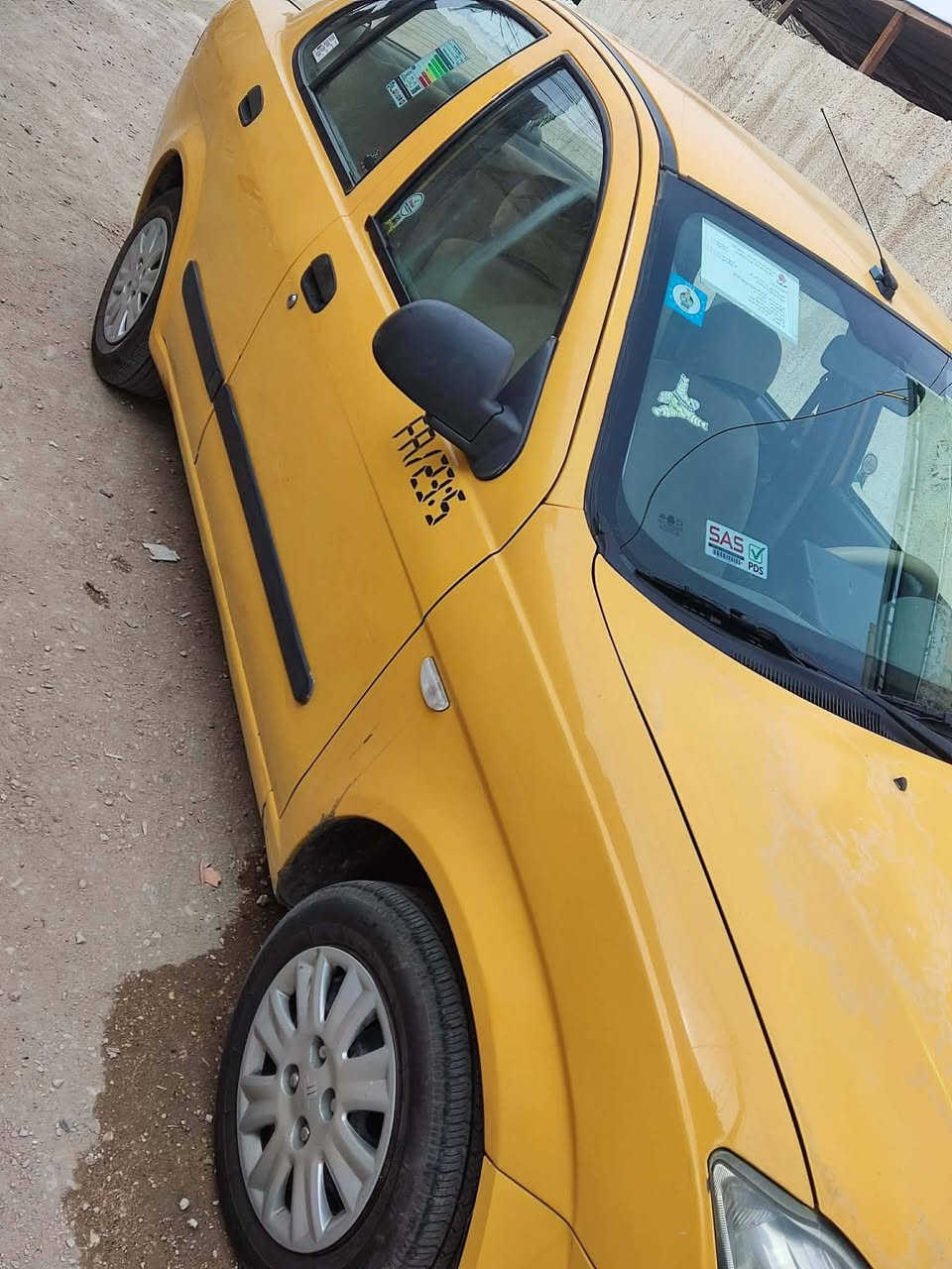 السلام عليكم سياره طيبه للبيع مكانها كربلاء موديل 2015 راعيها ببغداد يريد مداور سياره جاهزه للأخير تفاصيل اتصل *********** سعر 32
