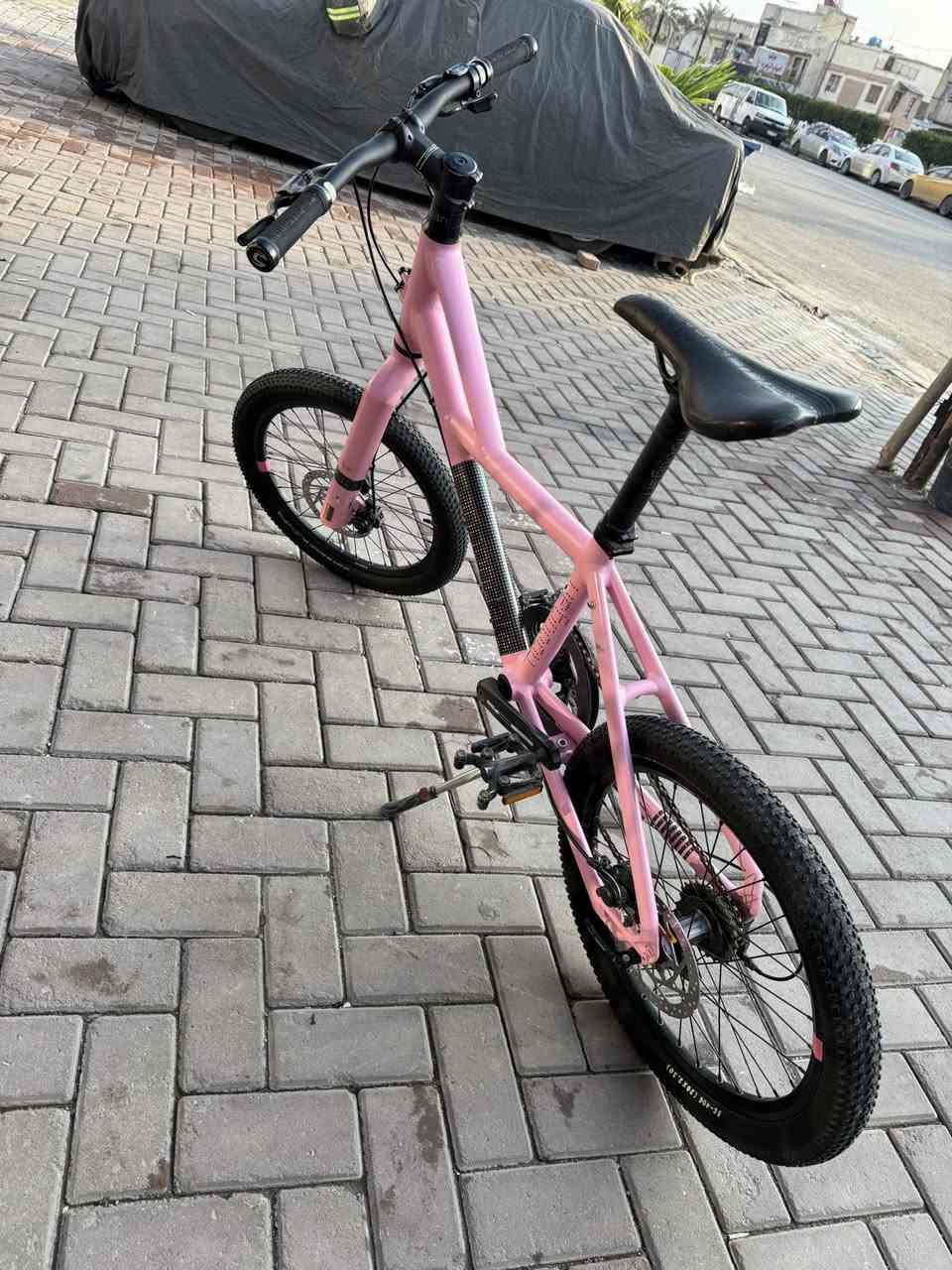 ***********
اليمنيوم
