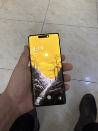 ايتل اس ٢٥الترا • ٥١٢/١٦ • ما مفتوح