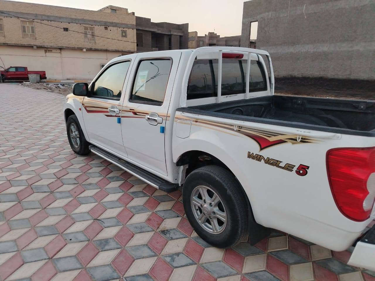 سلام عليكم سياره للبيع 2020مكفوله كفاله عامه تخم تاير حداديه تتفئه تبريد شغال سنويه لل 2029رقم انكليزي السعر 90 الا ستفسار ***********
