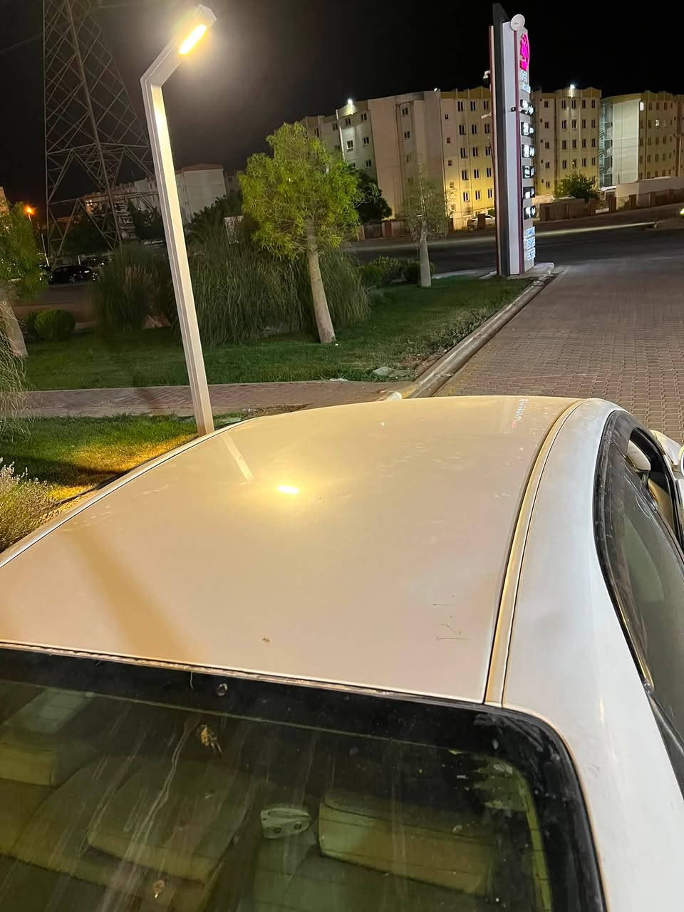 شاهینە بڕاوە بڕاوە ٢٠٠٦ بچوک بە گەورە تازەداخل نمونە لە جوانی ١١٠ هەزار ڕۆشتووە چوار تایەی تازەی لە ژێرە  ٤٩ گڵاو مەجالێ برایەنە 

***********
