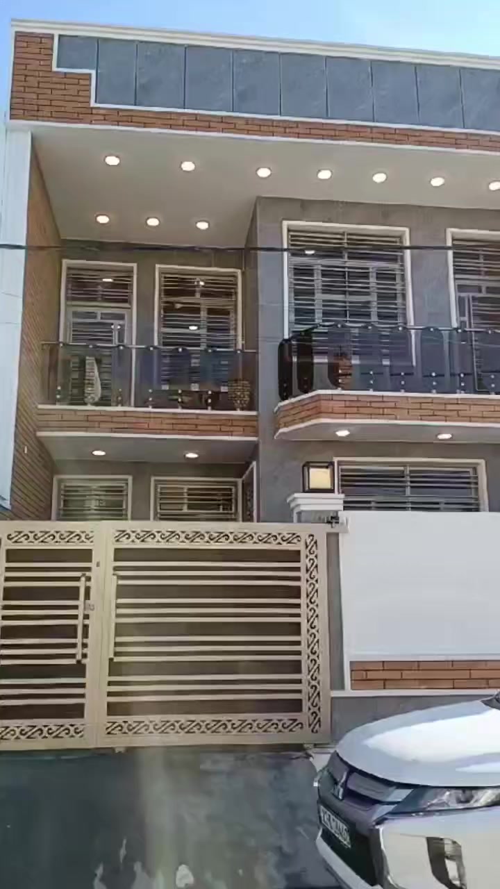 سلام عليكم بيت ١٥٠متر في أبو غريب المنسيه طابو صرف واجه ٧ونص ونزال ٢٠ البيع اي اسفساراتصال على رقم بناء حديث بناء درجه اولى اتصال واتساب استفسار ***********
