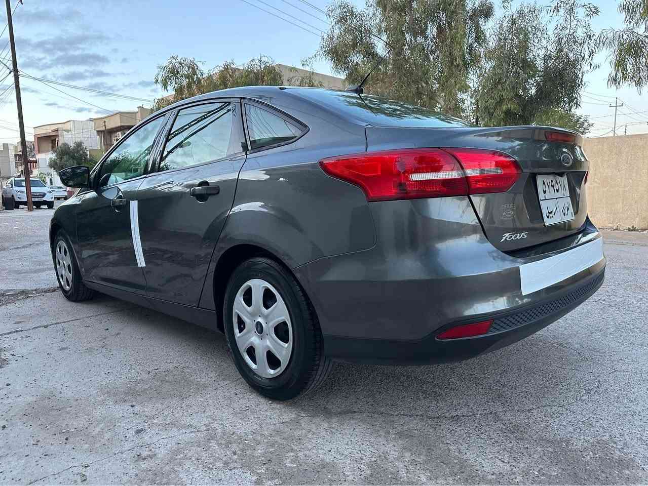 فورد فوكس وارد أمريكي موديل 2018 لون نفطي مواصفات S طور السيارة بونيد أو جاملغ طرف سكن فقط سيارة بدون دواخل شرط  بدون ايرباك سيارة ماشي 105 مايل كير محرك شرط مامفتوح لا صرف ولا بخار سيارة جديد جاهزة تايرات جديد صدر جديد كهربائيات كامل
مكان السيارة كركوك دفتر بانزين بي سيارة شرط تحويل سعر السيارة (87$)بي مجال لطيبين 
*********** بي واتساب
0750 9793835 كركوك, العراق
