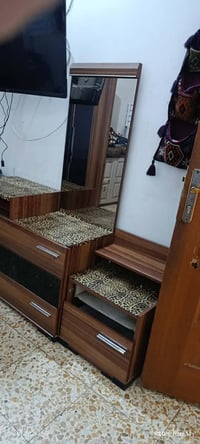 غرفه نوم خمس قطع بيه مكاني دوره  رايده ب ١٥٠ وبيه مجال  رقم تلفوني 078...