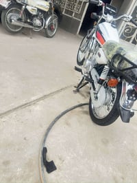 دراجه لبيع موديل 2025كفاله عامه لسعر 700وبيهه مجال قليل ٠٧٨٧٦١٨٤٢٨١