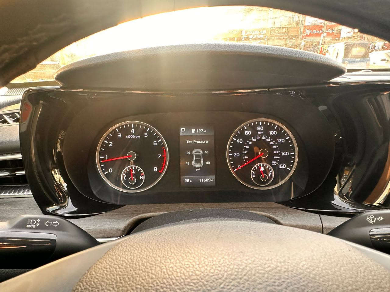 السلام عليكم 
K5   EX للبيع 
ماشية 13 ميل 
فول مواصفات 
بصمات عدد 2 
1.6 T 

والحادث مثل مموضح بالصورة 
السيارة داخلة بكتاب شهداء والوكالة بأسمي  
السعر 195
( مكلف بالنشر )للاستفسار على الرقم 
***********
