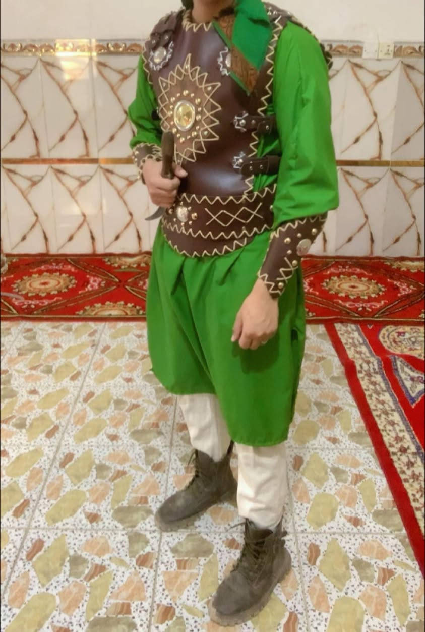 السلام عليكم ازياء  تشابيه للبيع اليريدهم يجي خاص
الزي الاول ( زي بني هاشم ) 

1 عبايه خضره

2 درع جلد 

3 زي هندي اخضر

4 بطرون ابيض 

5  عصابه راس

               ( الزي الثاني )

1عبايه اسود مطرزه

2 درع جلد 

3 صروال اسود 

4 زي هندي مقلم اسود بابيض

5 عصابه راس


**إذا كنت صاحب هذا الإعلان وتريد حذفه لأي سبب، رجاءا أرسل رسالة إلى الدعم الفني**