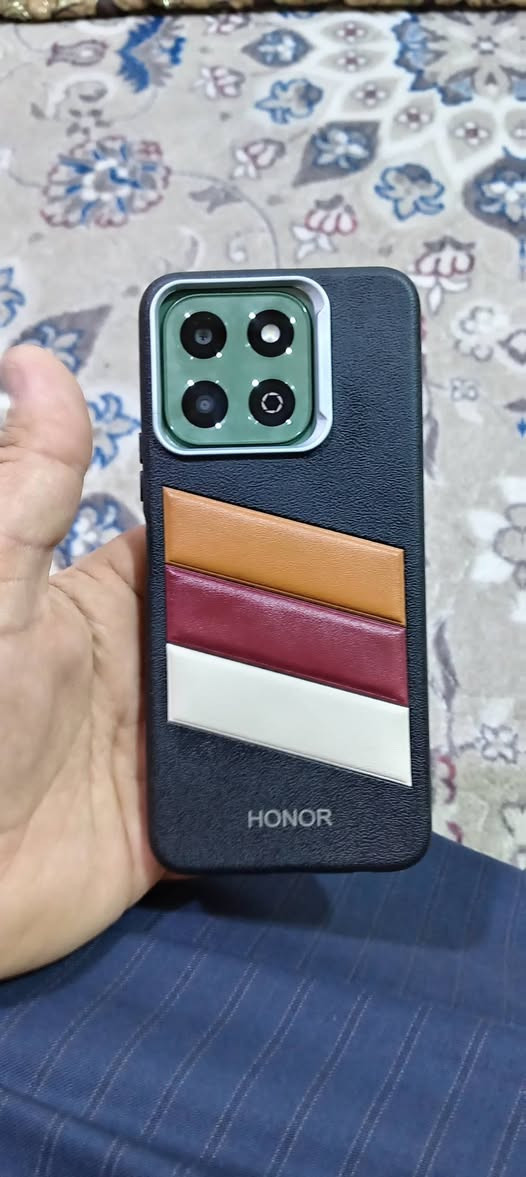 السلام عليكم هونر x6b ذاكرة 128 رام 6 مابي اي عيب ما مفتوح شرط السعر 120 بي مجال مستخدم شي قليل
***********
