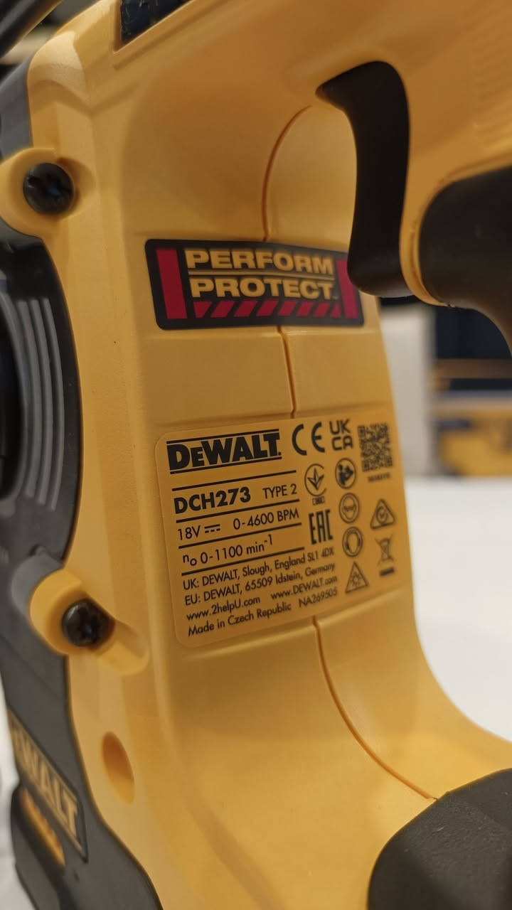 Dewalt
DCH273
***********

