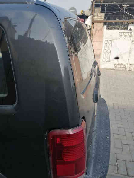 سلام عليكم اخوان دوج نترو مو ديل١٠ بيه صبغ سيا ه كامله تحويل شماليه موجوده بغداد تحويل للبيع س ٩٠ اومراوس عادي اخوان ليريد يخابر  ت ***********
