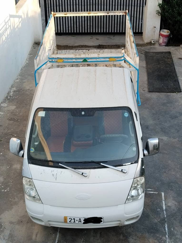 کیای2700 مۆدێل 2011بێ بۆیاخ گێڕو مەکینە وشانسی بەشەرت تەبریدی بەشەرت سەنەوی و ڕەقەم و هه زەی تازەیە  بەناوی خۆمانەوەیە  کوشن و گاعی جوانی تیایە شەش تایەی تازەیە چرکەی تیانییە ماڵی دۆستە..ژ..م...
*********** السليمانية, العراق
