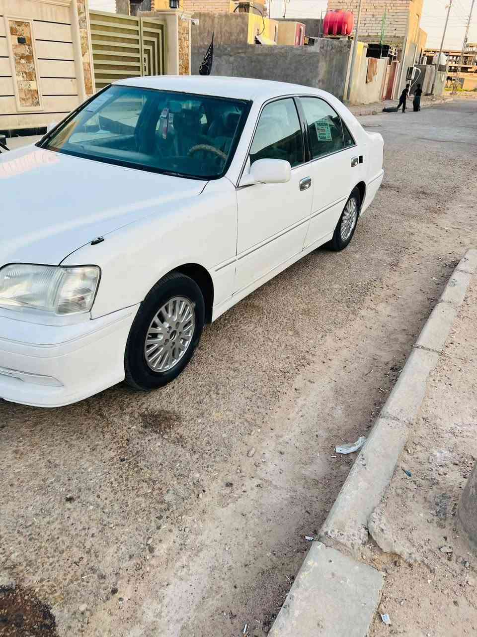 ملكه موديل 2003 دوات دوات كصة جنطه 
متؤمه رقم سنويه نكليزي 
مكينه فيفتي وكير كفاله حداديه تبريد تخم تاير جاهزه  العنوان ميسان السعر 26وبيه مجال لشراي 
شراي يتصل ***********
