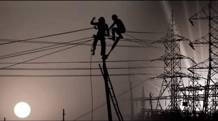 #الـسلام عليكم نصب وتسليك كافة شبكة_الكهرباء .💡.قلع الاعمده القديمـة.. نصب_محولات👷..  نحن جاهزون لكافة اعمال الكهرباء..اي ستفسار خاص أو واتساب أو  اتصال☎️ ***********
