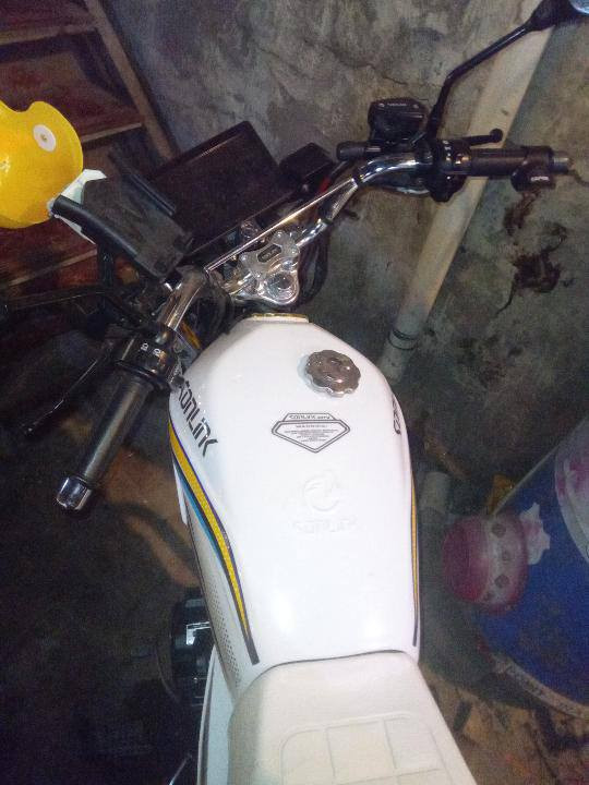 سلام عليكم شباب دراجه ايراني سونك 2025 الدراجه ماشيه 2307 نضيفه كلش زيرو مكينه و شلعه و معدل طيارة للبيع سعر 900 وبيه مجال مكاني بغداد كريعات ما عدة الصندوق و الستاند !! اوراق كامله باسمي ومكاتبه موجودة طالعه من المعرض قبل شهر ♥️


**إذا كنت صاحب هذا الإعلان وتريد حذفه لأي سبب، رجاءا أرسل رسالة إلى الدعم الفني**