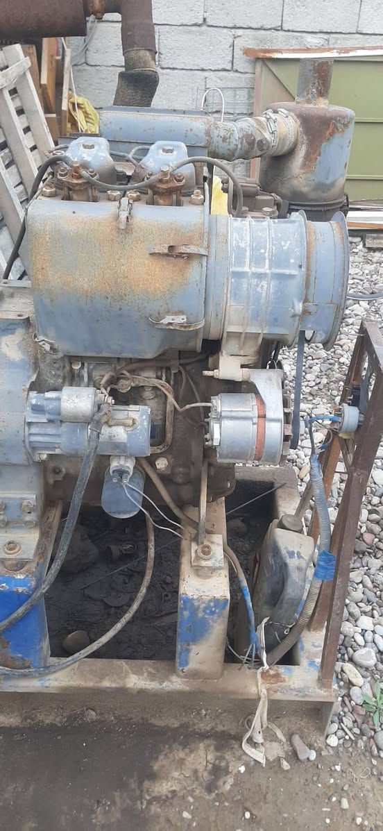 مولد للبيع دويز بستمين مع راس توليد 10kw شغال نكره سلف
تلفون /***********
