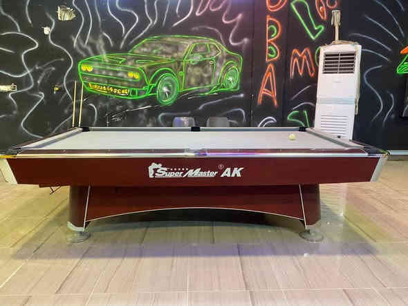 ميز سوبر ماستر AKعدد 2 سعر الواحد 9 ورقات وبيه مجال بسيط جدد ما خاذهن  نقل عليك  لتواصل ***********
