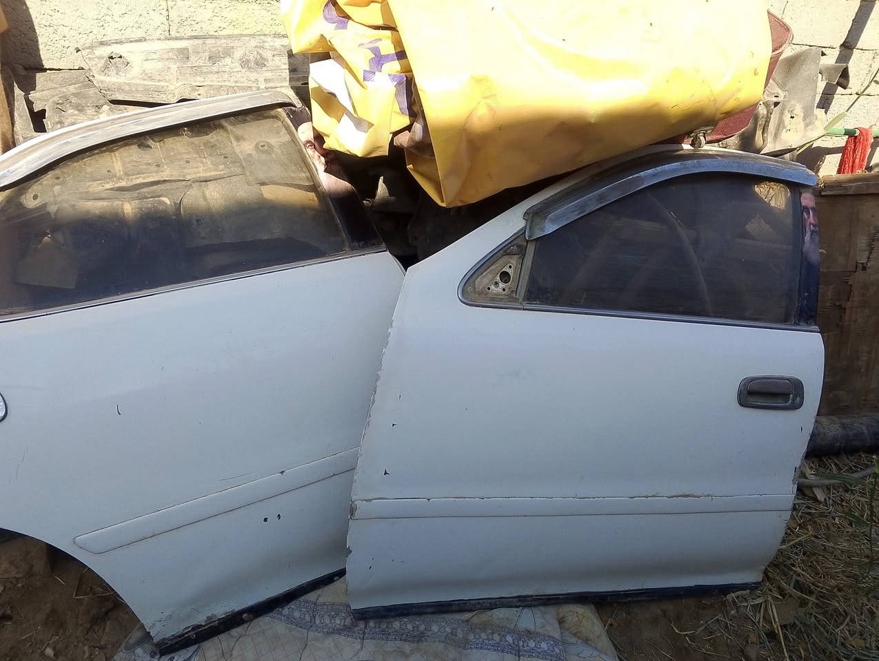 اربع بيبان وداعميه مال كرسته نفخ كاملات  بس بطاين مابيهن  مكاني الشطره   ***********
