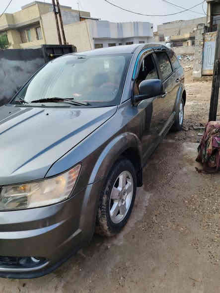 من رخصت الادمن دوج جورني موديل 2012رقم بغداد تبريد قطعه وحده مكينه 2400شرط قبل أسبوعين شديت كير ومكينه مال حاويه قطع سنويه لغايه 2028مشروع وطني بسمي تخم تاير حداديه جديده خير من الله مكفوله سياره حادث جاملغ الأيمن فقط... 120وبيها مجال سياره بغداد ابو غريب  شارع سكلات ***********
