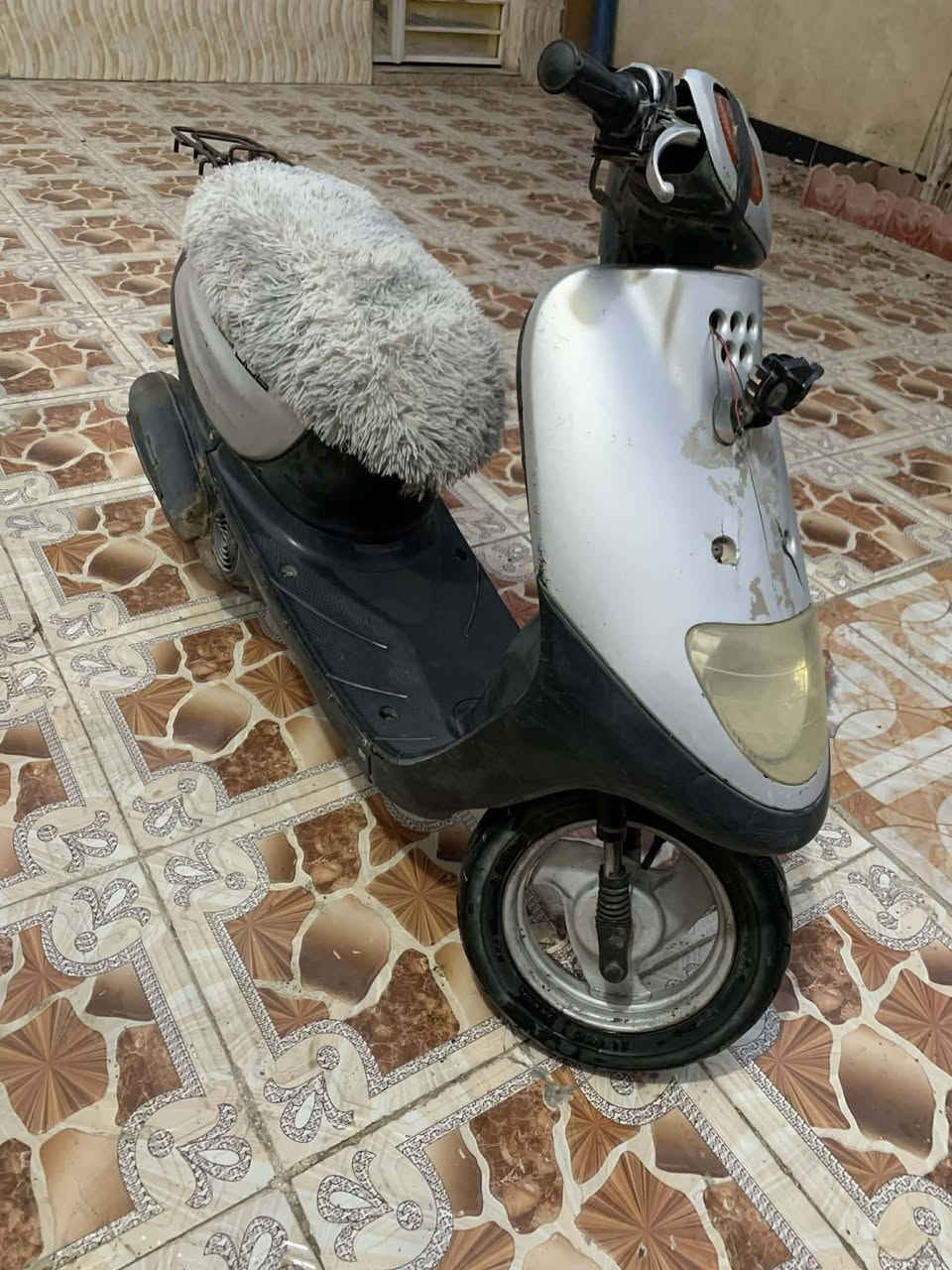 دراجه منغولي ما مفتوحه
كهربايات كامله لايت واشاير
السعر 250 وبيه مجال  المكان ناصريه مركز


**إذا كنت صاحب هذا الإعلان وتريد حذفه لأي سبب، رجاءا أرسل رسالة إلى الدعم الفني**