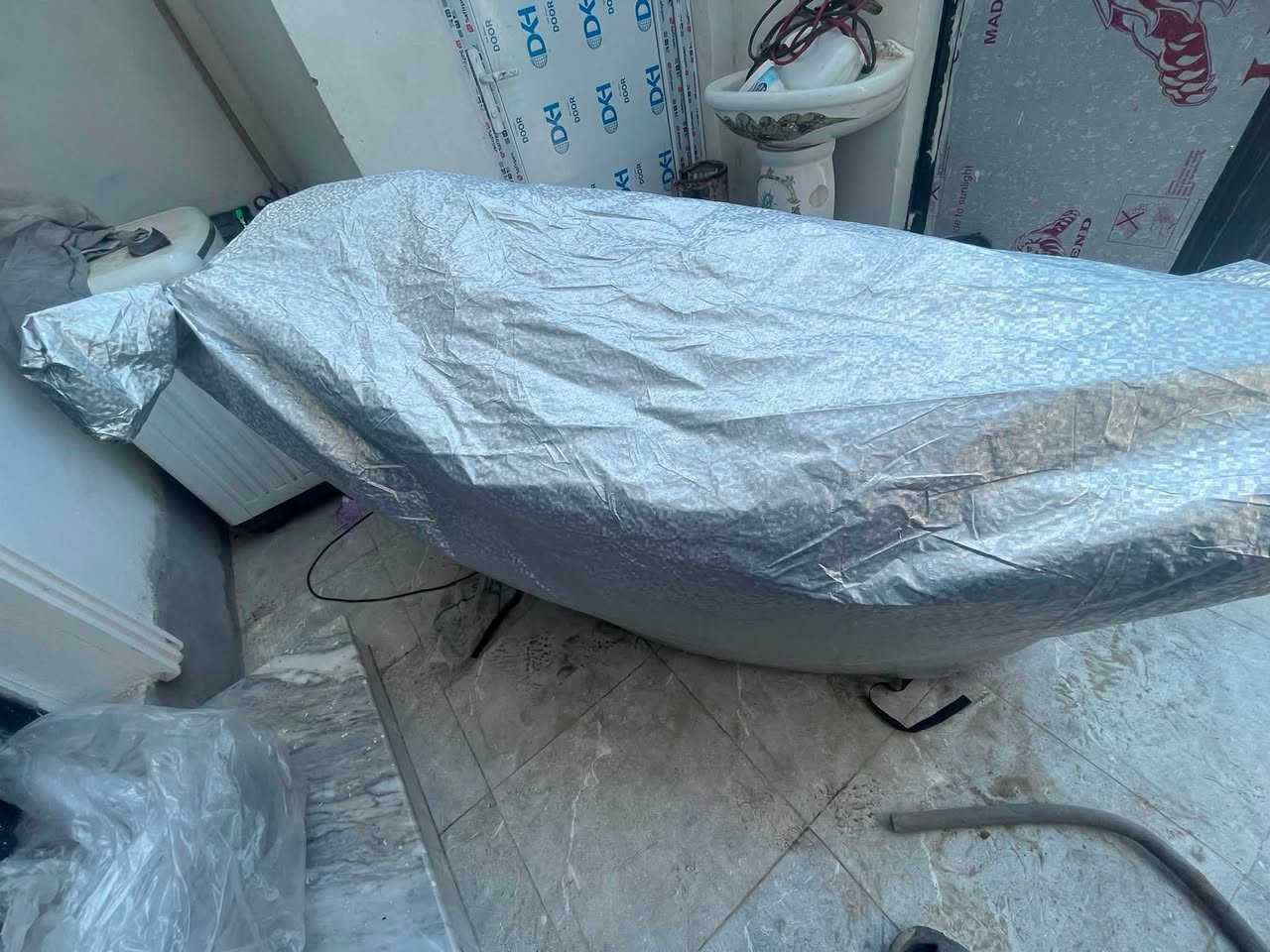 السلام عليكم الدراجه مديل 2023 طالعه بل 2025 الدراجه صور هيه كلش كافيه واضحه شرط احله من صور حته سباينه اليجن وياها وجادر مالته وياها مكاني بابل محاويل يم معسكر المحاويل 📞 *********** البياعه شرايه اترجاكم لاتكسرون بيه (لحد يعلقلي بيش رايدة الشراي الصدك يخابر يراسل واتساب مازنجر ويستفسر) الدراجه كفاله عامه حته تايرات ابلاديات كلشي مامبدل و لا ملعوب بيه
