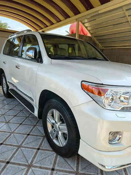 السلام عليكم
🔴لاندكروزر 2013 بريم اصل 

‏LAND CRUISER PRIME 2013🔴

🔴 السعر مذكور بالأسفل

🔴السيارة فول مواصفات 1/1

🔴 السيارة ماشيه 120,000 حقيقي

🔴 صدر امامي جديد والخلفي جديد 

🔴بصمة تشغيل 

🔴 بصمة ابواب وصندوگ يعني 5 بصمات

 🔴تشغيل عن بعد 

🔴مري شفط

 🔴مري قلاب

🔴 رادار أمامي

🔴 لايتات زينون

🔴 ٣ قطع تبريد

🔴 دوسات ليزري ازرق

 🔴 اشاير ترحيب 

🔴 الجام والبانوراما يغلق مع القفل

 🔴سلايد روف (بانوراما) 

 🔴كشنات جلد بيجي

🔴ايرباك 8

 🔴زراكات لايت 

🔴كشن كهرباء

🔴كامرة خلفية

 🔴حساسات امامية

 🔴حساسات خلفية 

 🔴ثلاجة

 🔴طفاية

🔴محرك V6

🔴فول تحكم ستيرن جهتين

🔴 رقم سليمانيه ــ مميز 63 65 
🔴سنويه لل 31 تريد وكاله تريد تحويل

🔴تخم تاير نضيف DUNLOP ياباني

🔴كير ومكينة  كله مكفول 

🔴السيارة مكفولة كفالة عامه

🔴 فقط بيه ٣ اماكن بارد اثر رصعة وحتى ما مبينات 

🔴 السعر 37,500 $ يعني375 ورقة وبيها مجال 

🔴 مكان،السياره،الديوانية 

🔴الرقم ***********
🔴الرقم ***********
