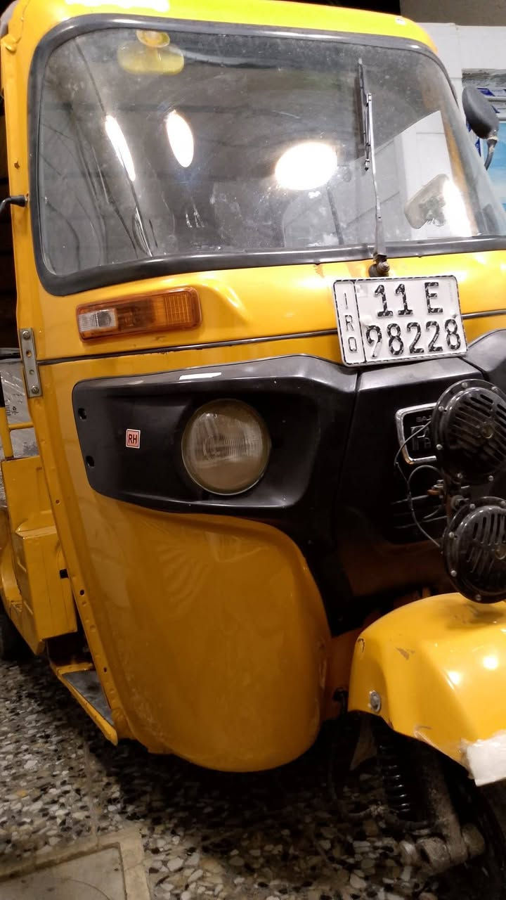 السلام عليكم تكتك 20للبيع نضيفه منطقه البلديات مكلف للنشر ***********
