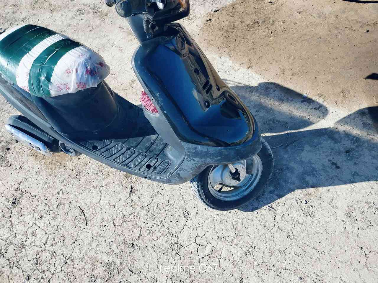 دراجة بطة غنية عن التعريف300الف
هندر سلف بشرط
لايت عالي ناصي
كيلومتر بانزين 
كلة شغال 
ناعمة كلش
مابيها اي نقص
اقتصادية فول
مكان شهربان 
***********
