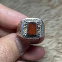 عقيق يماني مطعم بالماس فضة صب ثقيل قياس الخاتم (21) للبيع يوجد توصيل 0...