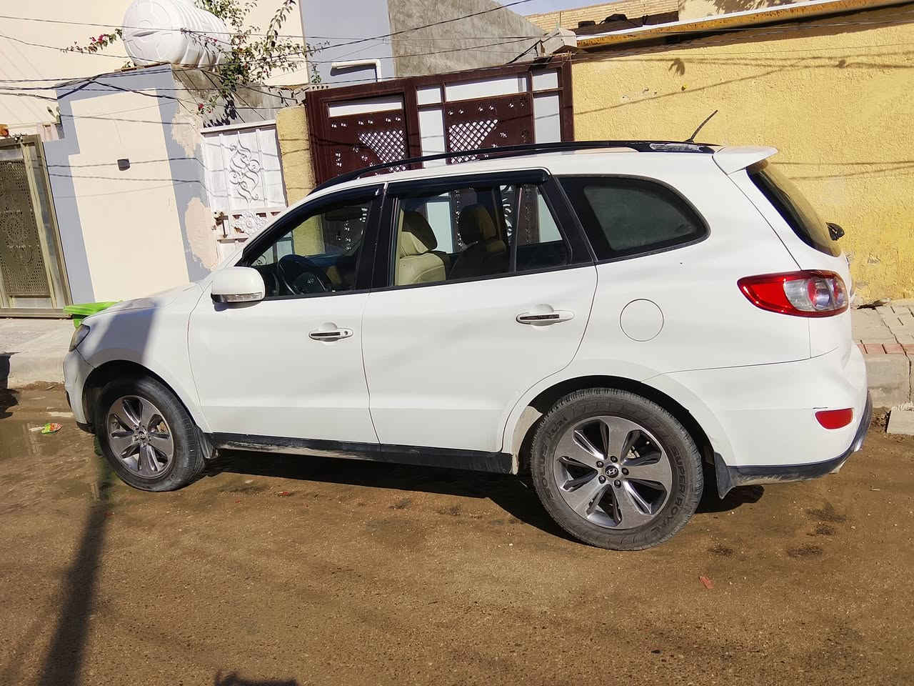 سنتافي 2012خليجي 7راكب محرك 2400 سعر 140وبيه مجال قليل مكان سياره كربلاء  ***********
