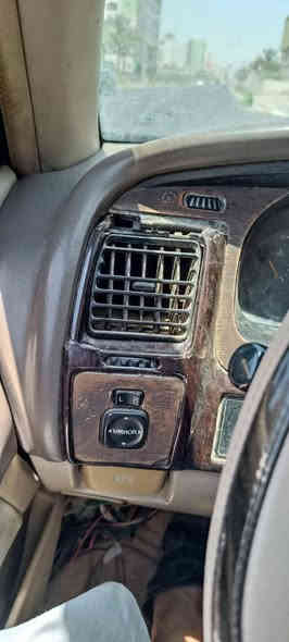 من رخصة الادمن سيارة افلون موديل 2000رقم بصرة تحويل مباشر كير حداديه تبريد محرك عالفحص  التواصل عالرقم *********** السعر ب40وبيها مجال للطيبين السيارة مشروع وطني موجوده في بغداد
