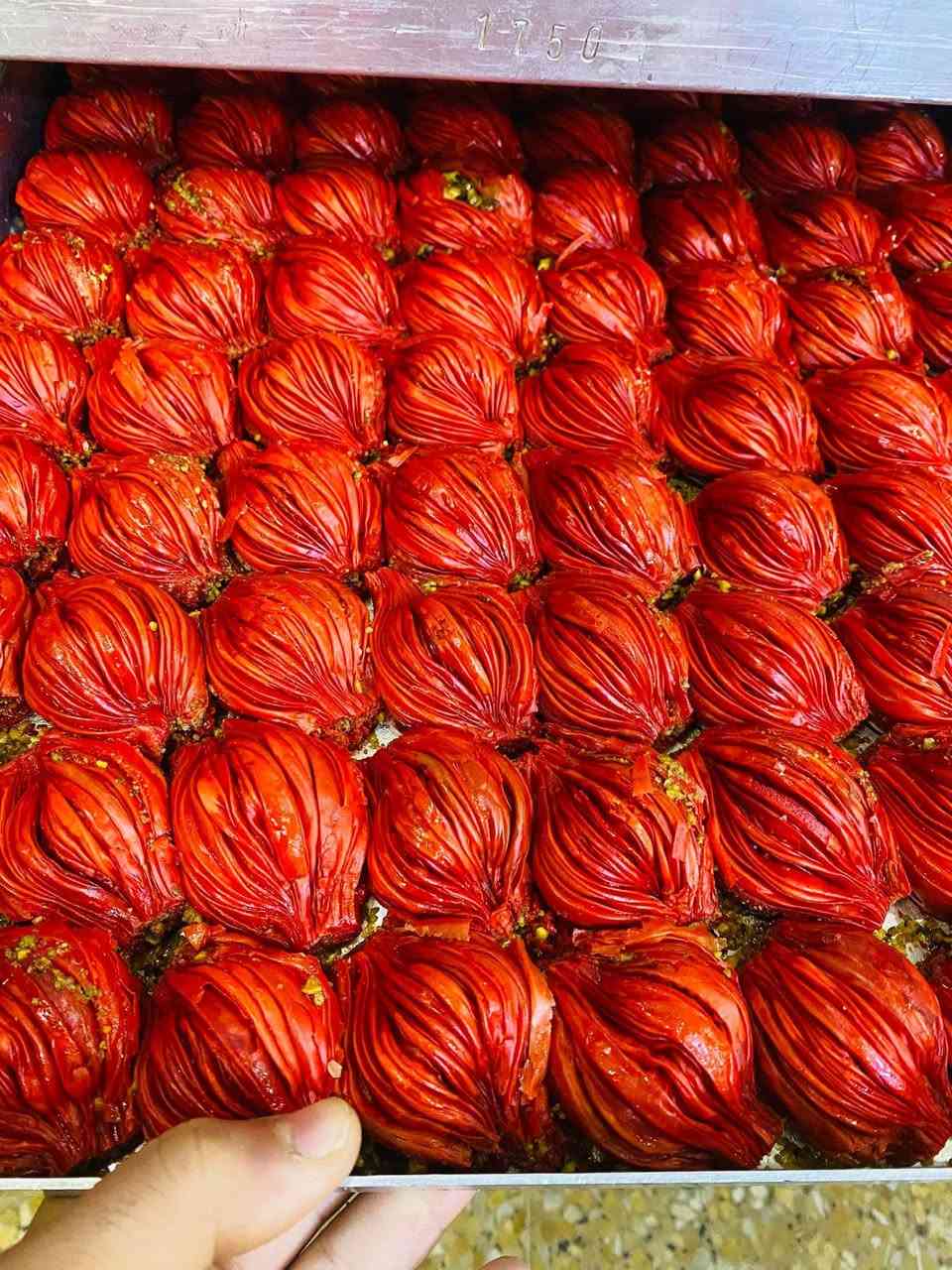 السلام عليكم اهالي منطقتنة الحبيبة
ورمضان كريم ع جميع الاهالي والاحبه 
تعلن لكم وعلى بركة الله افران ومعجنات ام البنين (ع) 
بأدارة ابو مجتبى الحسيني وسيد سجاد 
عن توفير جميع انواع الصمون والمعجنات والحلويات الاصلية بالفستق الحلبي والدهن الحر وباسعار تنافسية تشرفونا بأي وقت 
العنوان/حي الجوادين/ الشارع العام مقابيل دائرة المجاري 
اهلا وسهلا بالجميع


**إذا كنت صاحب هذا الإعلان وتريد حذفه لأي سبب، رجاءا أرسل رسالة إلى الدعم الفني**