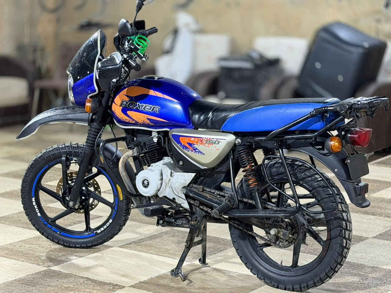 سلام عليكم دراجه للبيع 

النوع بوكسر موديل 23 شرط السرقه 

مامرقم اقره زين مامرقم لون ازرق

مجفت تجفيت شركه قبل شهر ونص 

سبب البيع محتاج فلوس السعر 1050 مليون و 50 الف وبيها مجال 

العنوان كركوك 

رقم الهاتف : ***********

للعلم الدراجه تخبل الله شاهد
