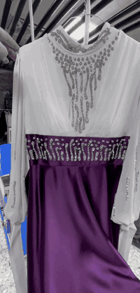 شركة الامير لخدمات التنظيف 
فرع 
مكوى الامير الحديث 
للغسيل الجاف 
مختصون غسيل وكي بدلات الاعراس والمناسبات 
نعمل طيلة ايام الاسبوع 
من ساعة ٨ صباحآ الى ساعة ١٢ ليلا 
لبس لدينا فرع اخر في الزعفرانية 
 العنوان 
بغداد الزعفرانية مدخل شارع الكهرباء ١٠٠٠ متر عند المدخل 
هاتف الخدمات 
***********٧
