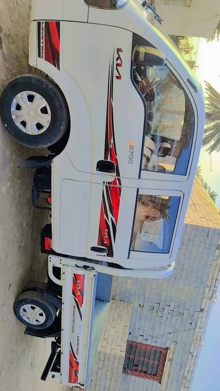 كيه حمل للبيع موديل ٢٠٢١ رقم قادسيه سنويه ل ٢٧ كير ومحرك وكسن وتخم تاير وحداديه عل الشرط مكان الداونيه الحمزه الشرقي رقم الهاتف ***********
