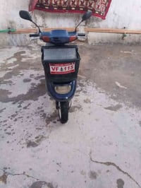 07849525619 دراجه منغوليه 2003 محرك ما مفتوح دراجه كله شغال العنوان كر...