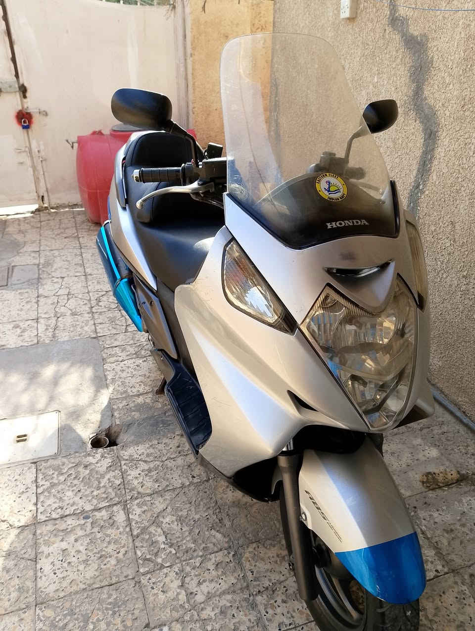 سلام عليكم سلفر 600 cc مكينه سوده اوفر مود مكينه مكفوله كفاله عامه دشبول نفخ ABS شلعه ومعدل فول ترايك للبصره بيها سستم سماعات السعر 17مكانها بغداد الشعب *********** واتساب ما متواجد فيس
