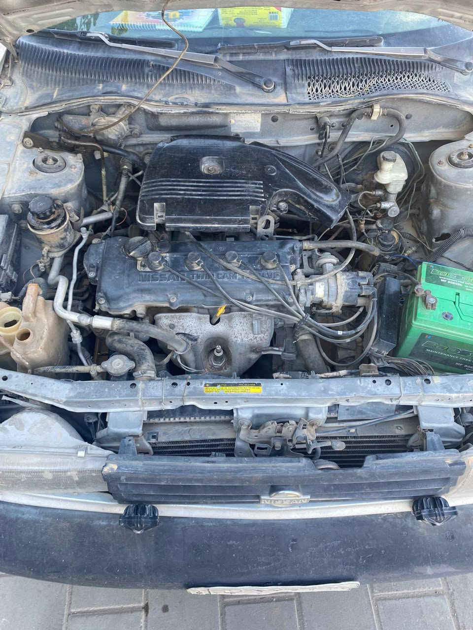 نيسان سني موديل ١٩٩٢ كير محرك جديد تبريد شغال كير اوتوماتيك يحتاجلها بس صدر 30بيها مجال قليل مكانها التاجي ***********
