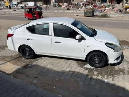 سلام عليكم 
نيسان سني هندي 
موديل ٢١
سياره بيها بارد مكانات 
وبيها شبر حار بنيد جهت سايق 
فقط والباقي كفاله  ***********
سعره 105 ورقه 
اتصل على رقم وبيك خير وتدلل
