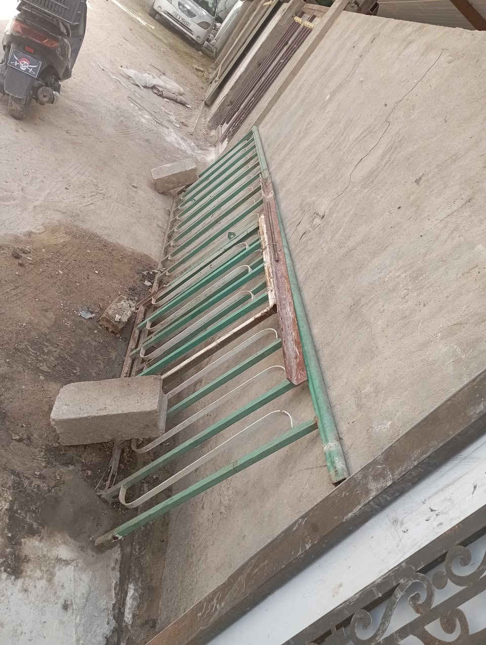 60
وبي مجال طول 5متر ***********
