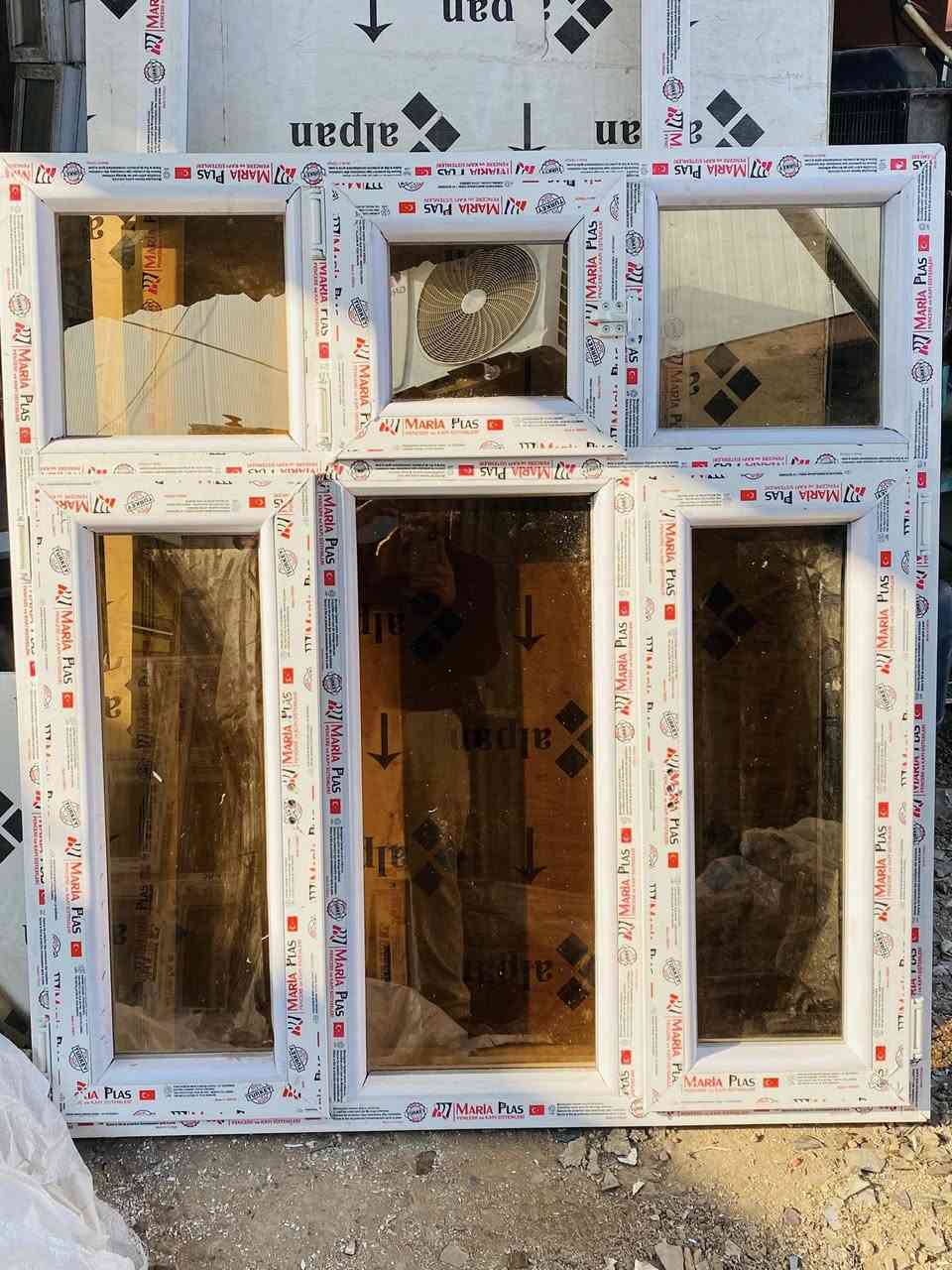 السلام عليكم احبائي معمل التركي PVCوالمنيوم اسعار تنافسية للابواب والشبابيك والقواطع تركي درجة اولى نصنع جميع القياسات  للاستفسار والطلب اتصل على***********
