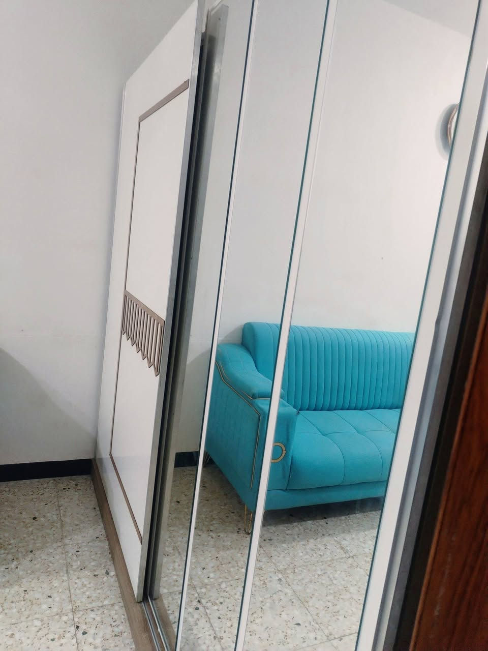 تخم 8نفرات 4قطع... مع كنتور مال غرفه تركيه سلايت  شراي تعال خاص


**إذا كنت صاحب هذا الإعلان وتريد حذفه لأي سبب، رجاءا أرسل رسالة إلى الدعم الفني**